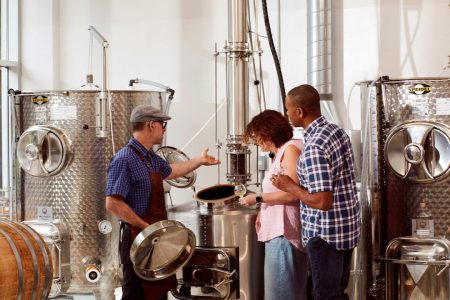 Quebec City: Honey and Distillery Tour with Tasting