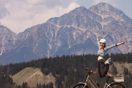 Jasper: 25 KM E-Bike Safari with Wildlife and Beaches