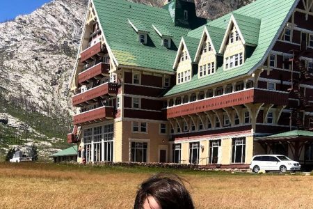 Waterton: Waterton Lakes National Park Tour from Calgary