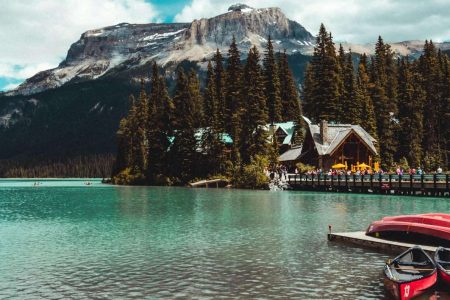 Calgary: 3-Day Lake Louise, Moraine, Emerald, Yoho, Icefield